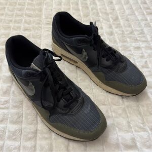 Nike Men's 11.5 Air Max 1 SE Black & Olive Green Shoes Sneakers A01021-200